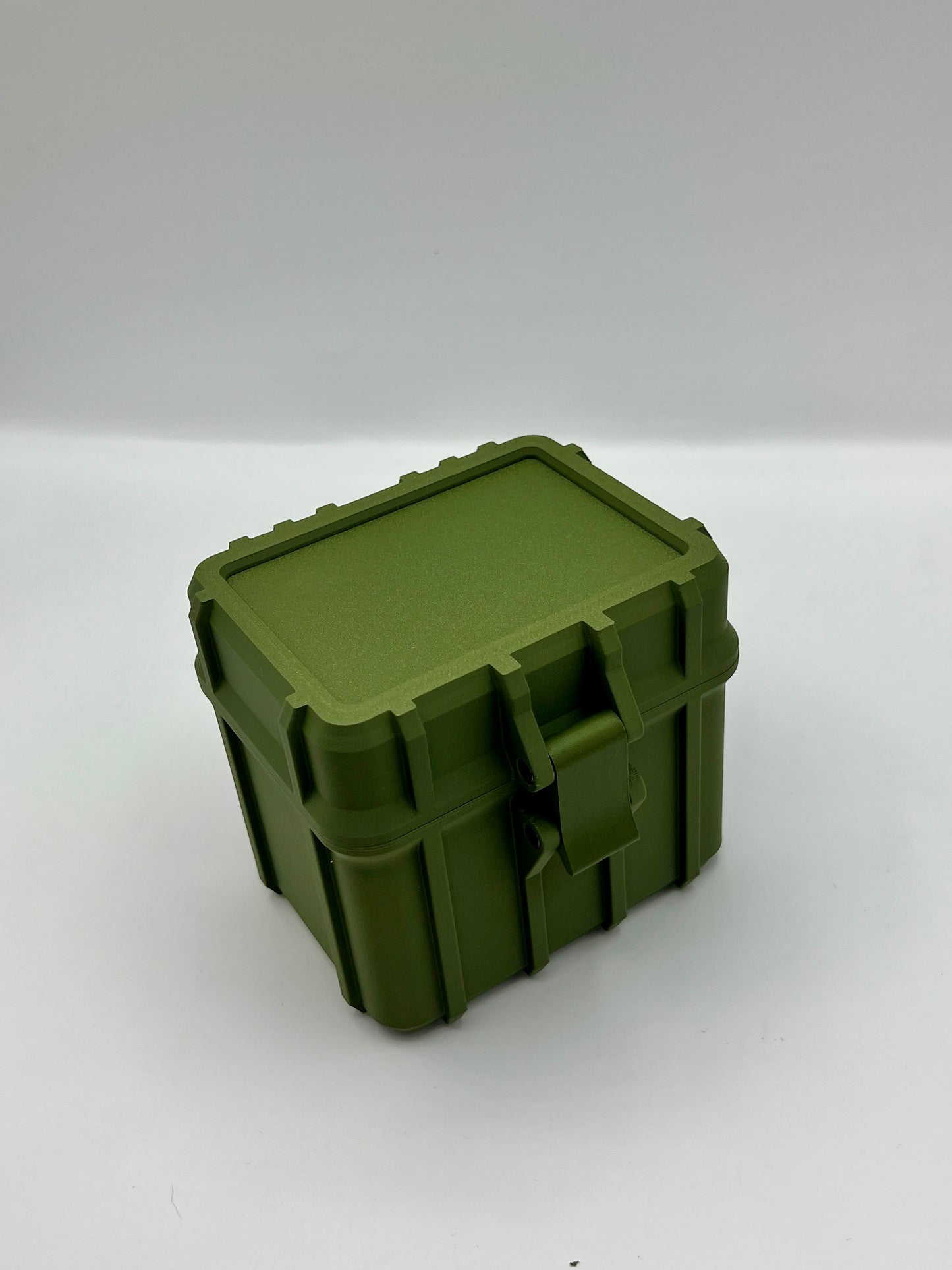 100 Card Deck Box - GREEN - DOUBLE SLEEVED Decks