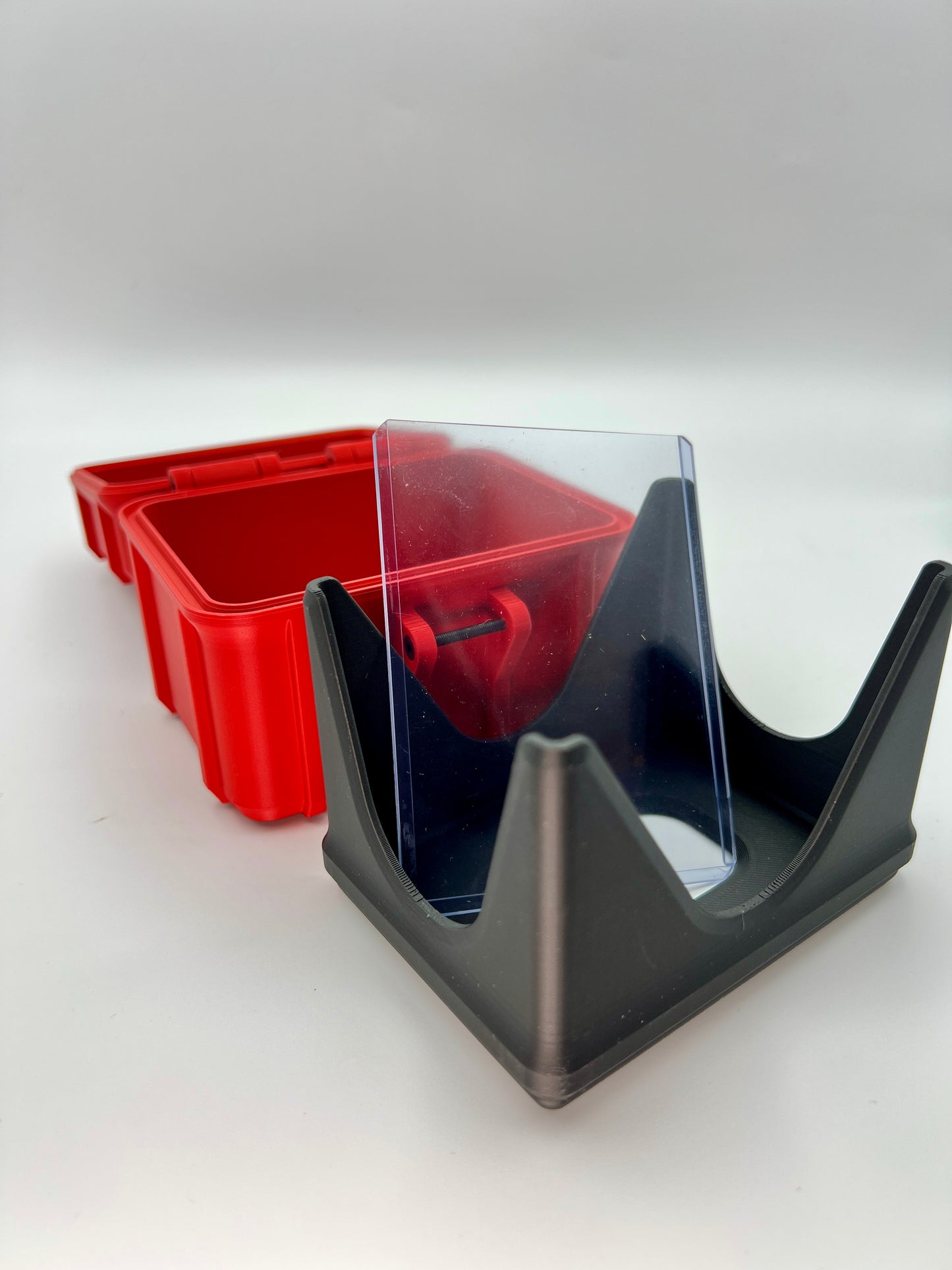 100 Card Deck Box - RED - SINGLE SLEEVED Decks