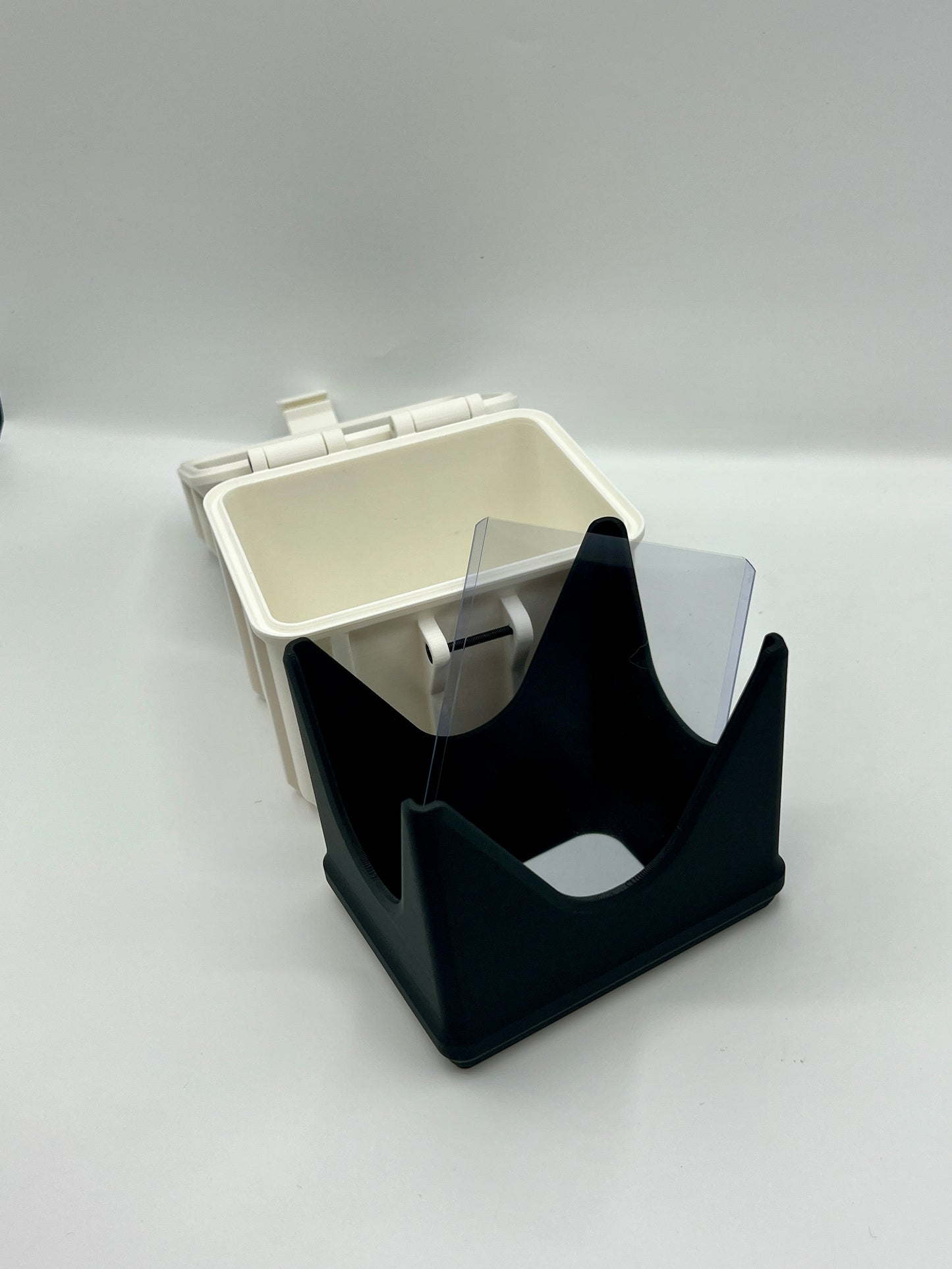 100 Card Deck Box - WHITE - DOUBLE SLEEVED Decks