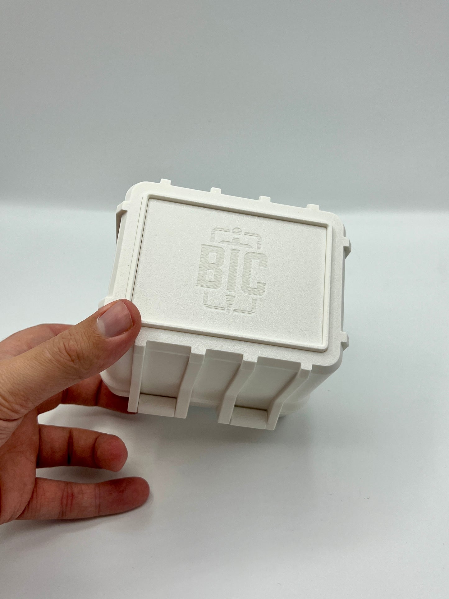 100 Card Deck Box - WHITE - DOUBLE SLEEVED Decks