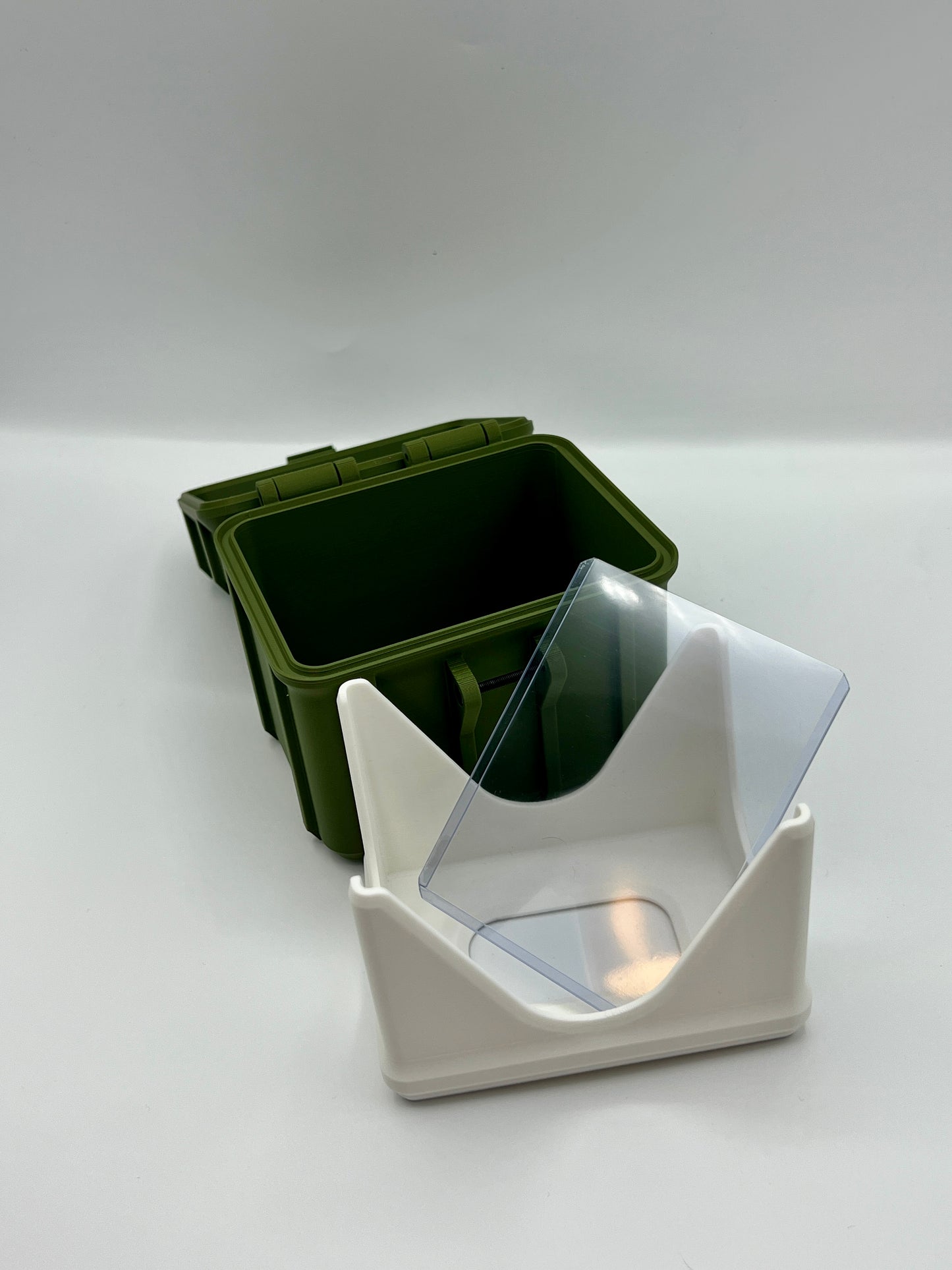 100 Card Deck Box - GREEN - DOUBLE SLEEVED Decks